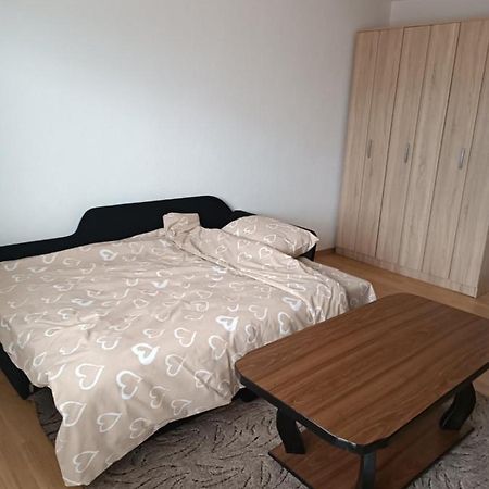 2Bdr Apt With Balcony With View- Free Parking Hotel Saraievo Exterior foto